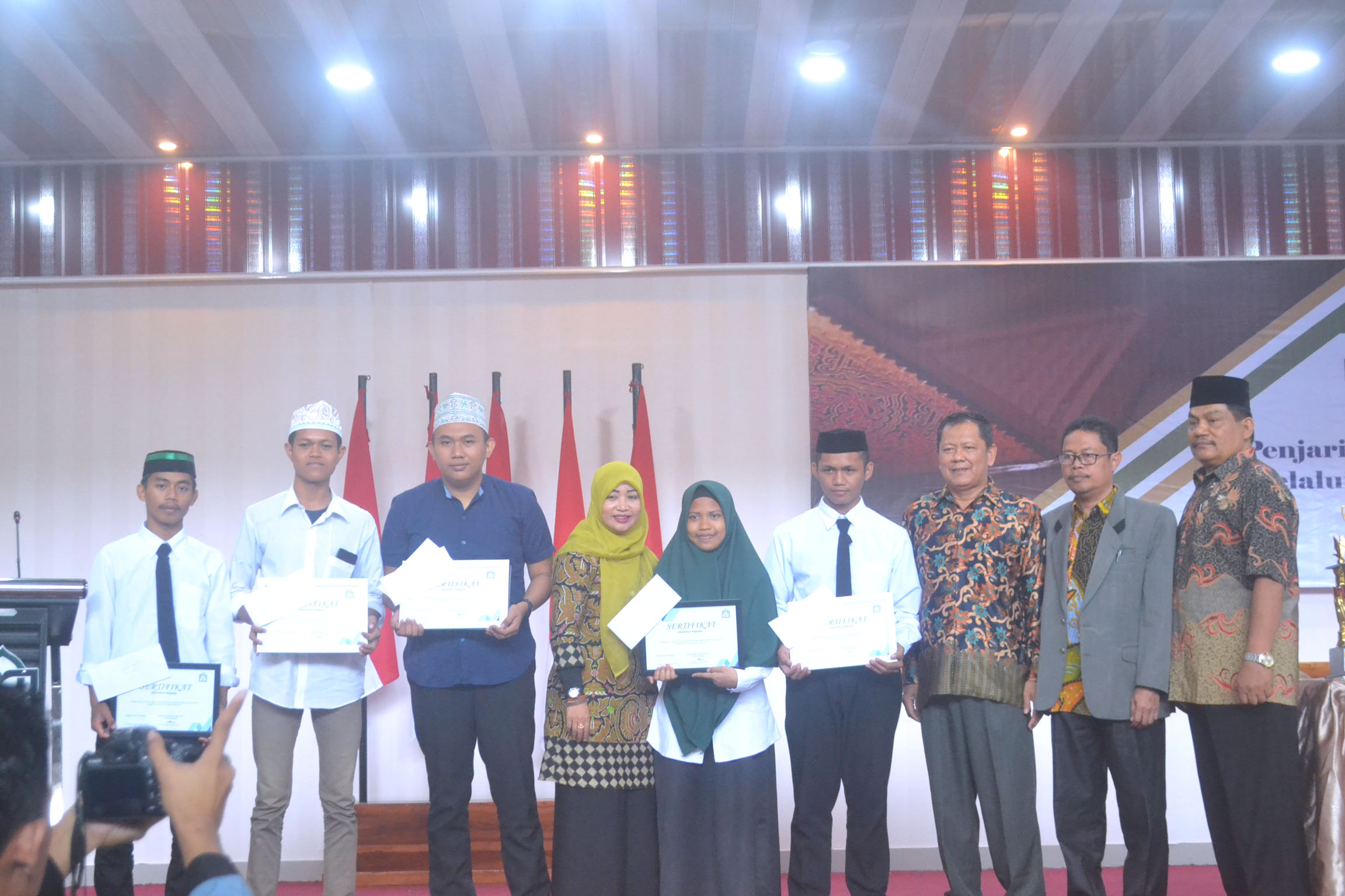 Pekan Tilawah Al-Qur’an ditutup, Fakultas Tarbiyah Juara Umum Pekan Tilawah Al-Qur’an ditutup, Fakultas Tarbiyah Juara Umum