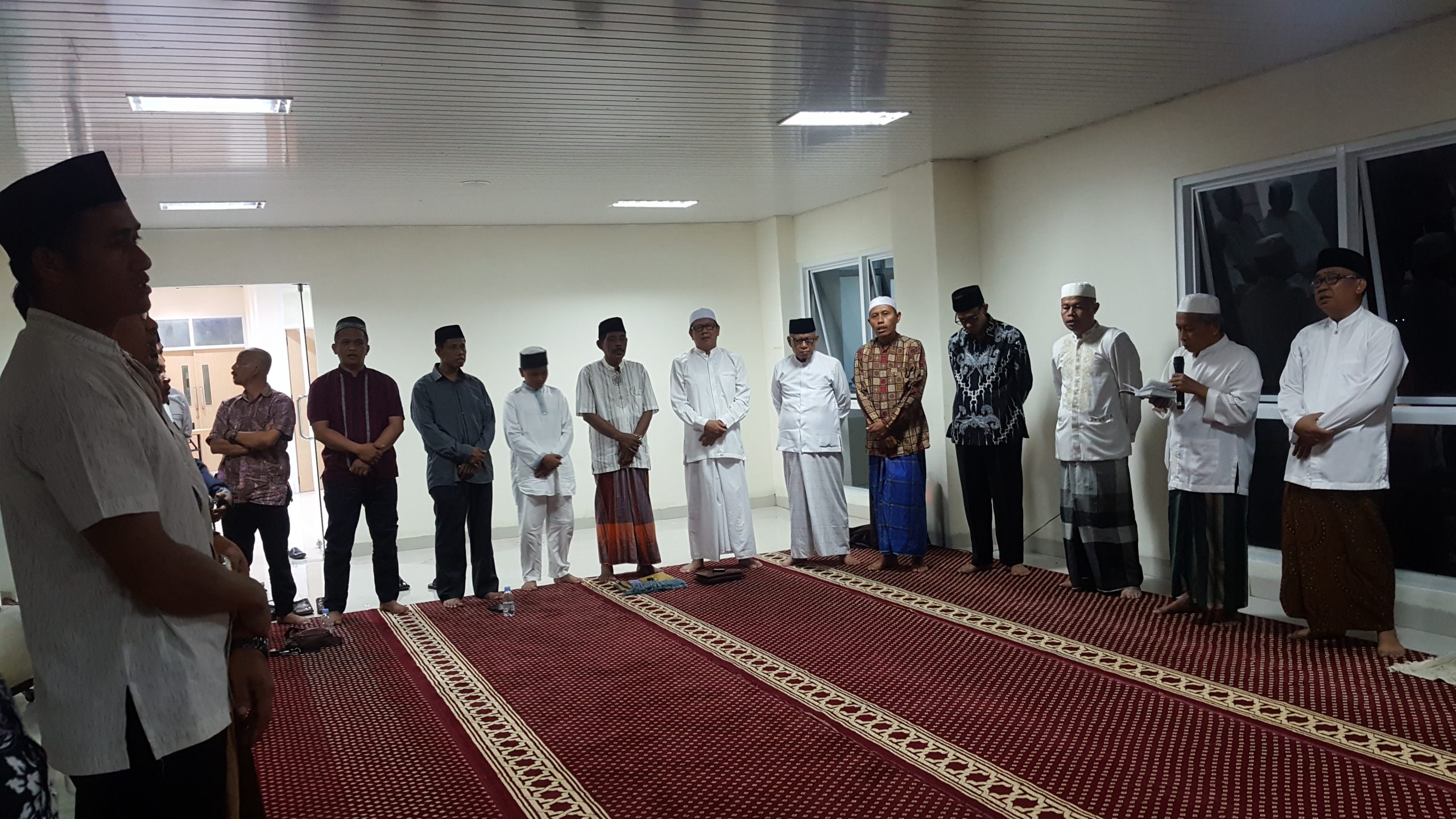 Ada Tradisi Mabbarazanji, Memasuki Gedung Rektorat Baru Ada Tradisi Mabbarazanji, Memasuki Gedung Rektorat Baru