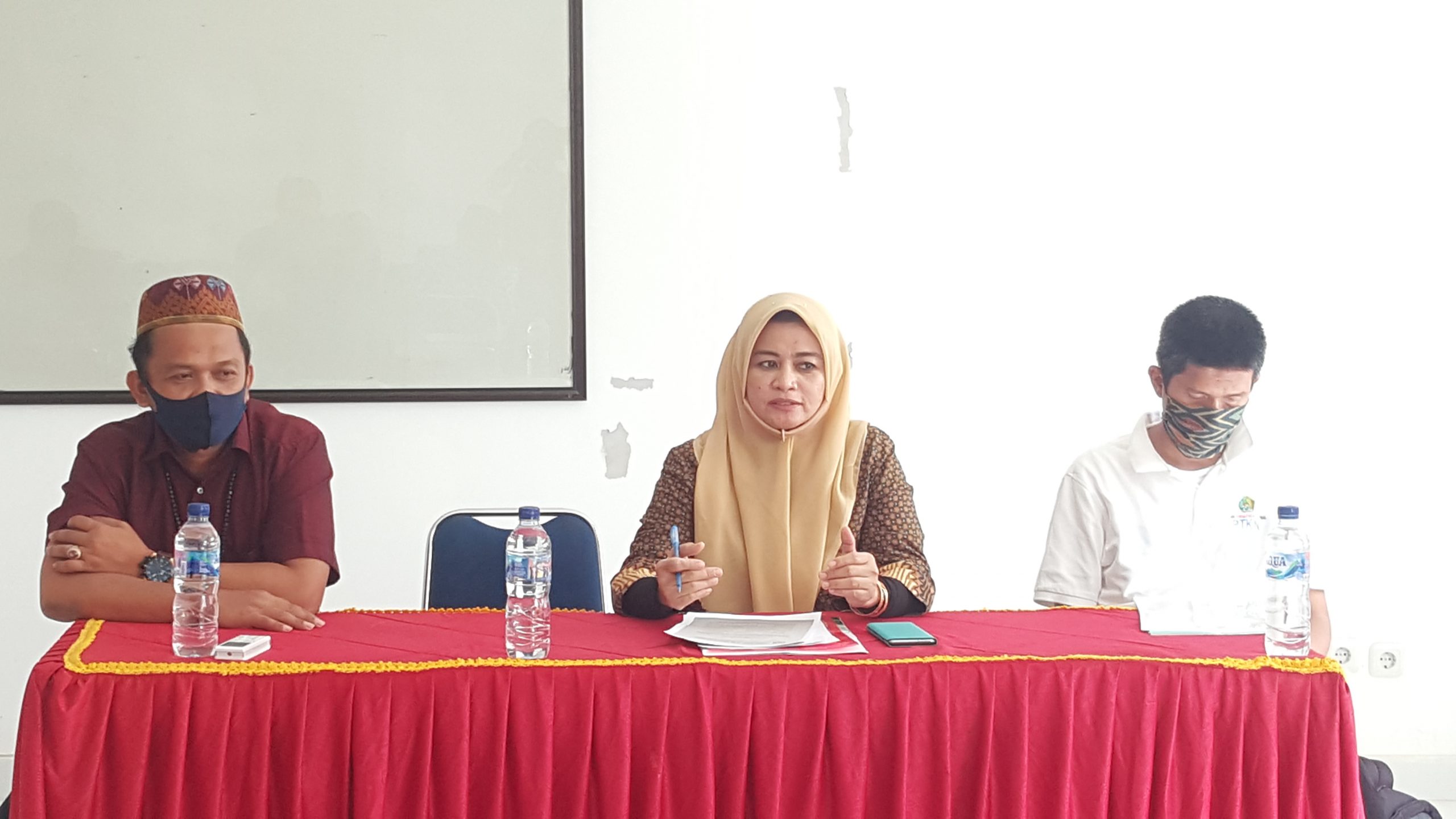 Sosialisasi Lanjutan Tanggung Jawab Pimpinan Fakultas Sosialisasi Lanjutan Tanggung Jawab Pimpinan Fakultas
