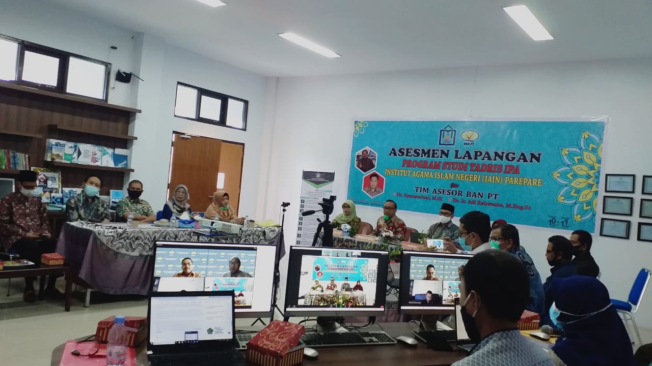 Tim Asesor BAN-PT Lakukan Asesmen Prodi Tadris IPA, Rektor Harap Nilai Maksimal Tim Asesor BAN-PT Lakukan Asesmen Prodi Tadris IPA, Rektor Harap Nilai Maksimal