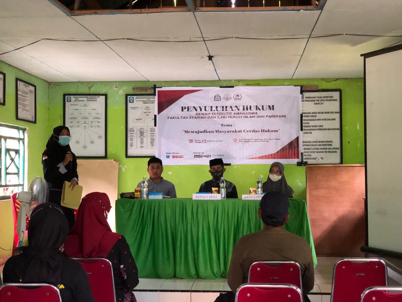 DEMA FAKSHI Masuk Desa Gelar Kegiatan Bina Masyarakat Sadar Hukum DEMA FAKSHI Masuk Desa Gelar Kegiatan Bina Masyarakat Sadar Hukum