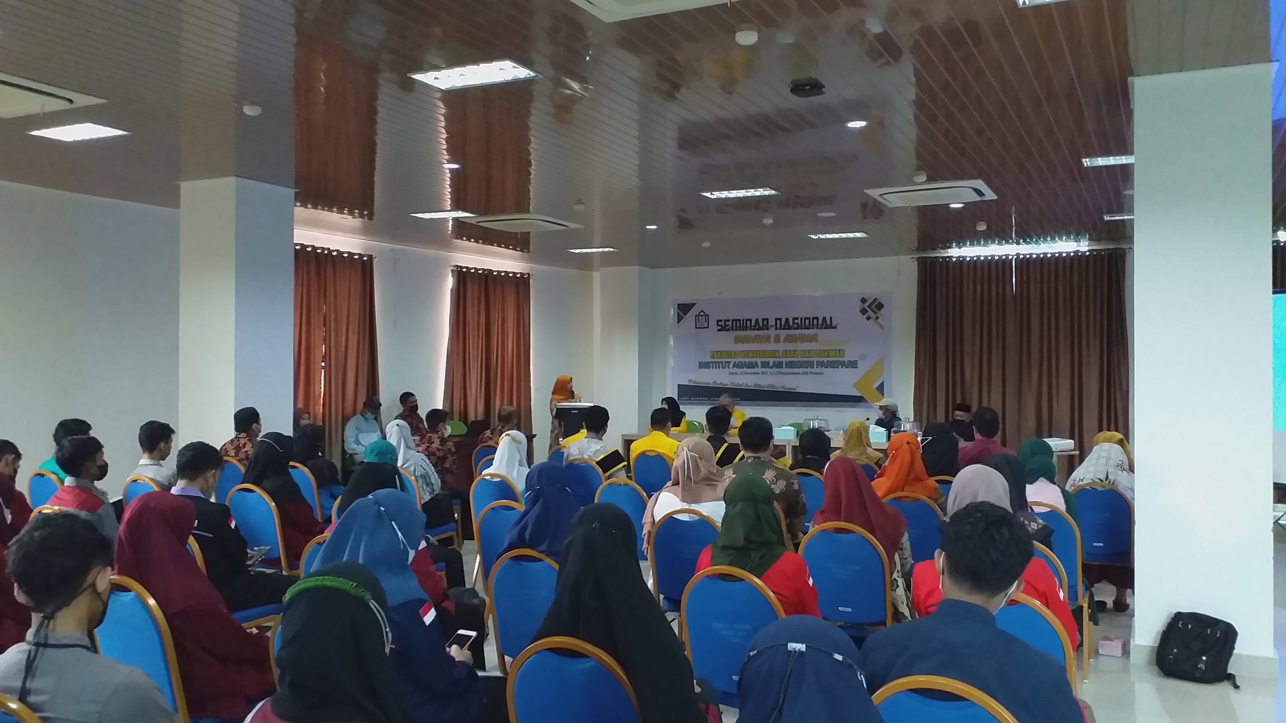 Seminar Nasional Budaya dan Agama, Ajak Lestarikan Budaya Lokal Seminar Nasional Budaya dan Agama, Ajak Lestarikan Budaya Lokal