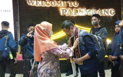 Tiba di Arena PWN Jakabaring, Kontingen IAIN Parepare di Sambut Hangat oleh Panitia