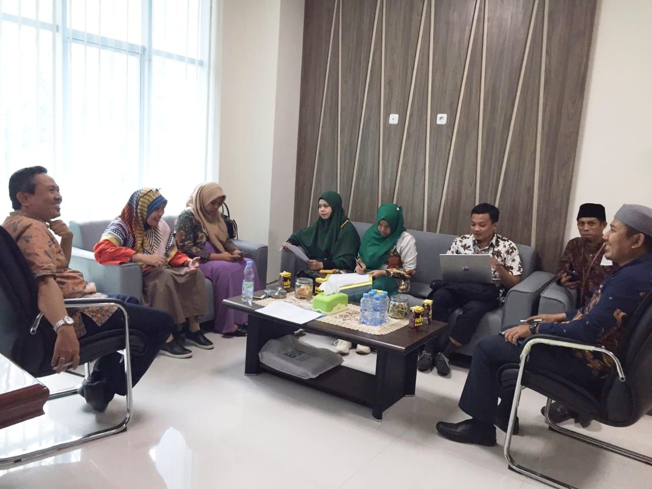 Tim International Office Menjajaki Kerja Sama Internasional