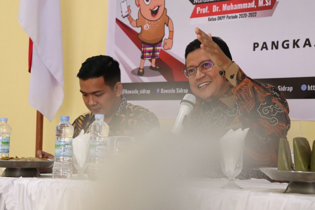 Implementasi MoU, Bawaslu Sidrap Libatkan Dosen IAIN Parepare Sosialisasi Netralitas ASN Implementasi MoU, Bawaslu Sidrap Libatkan Dosen IAIN Parepare Sosialisasi Netralitas ASN